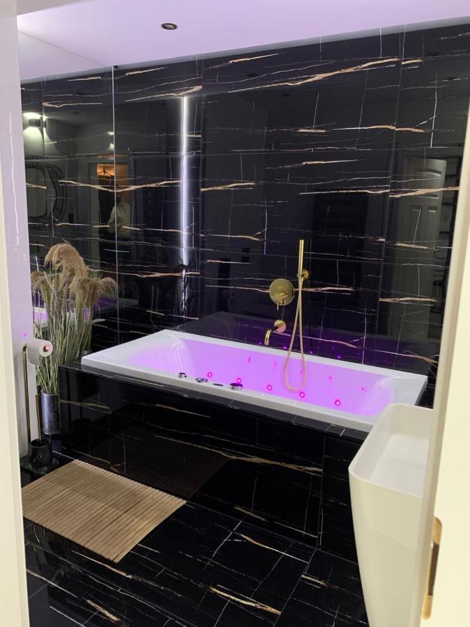 Apartament Gold Zlotoryja Luaran gambar